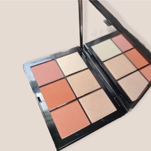 💫 DOUCCE Posh Powder Palette Blush Highlighter - Picture 5 of 6